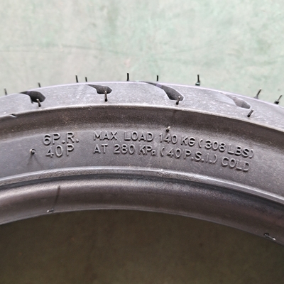 14 ιντσών λάστιχο μοτοσυκλέτας 90/90-14 6 Ply Rate με πρώτη ύλη φύση καουτσούκ ατσάλι νάιλον
