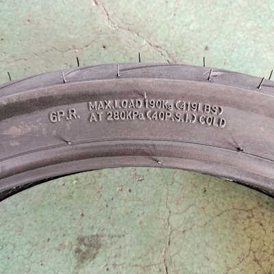 Μαύρο ελαστικό μοτοσικλέτας / Llantas de Moto / Neumatico Moto με περιεκτικότητα σε καουτσούκ 35%-55%