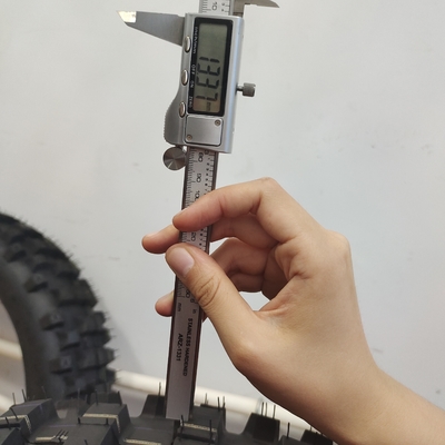 140/80/18 140/80 r18 Ελαστικό μοτοσυκλέτας για την αγορά της Νότιας Αμερικής 150km/h Ταχύτητα