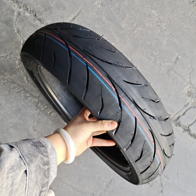 6pr/8pr Τεχνη χωρίς σωλήνα για μοτοσυκλέτες 140/70-17 με OEM αποδεκτό και βαθμολογία Ply 6pr/8pr
