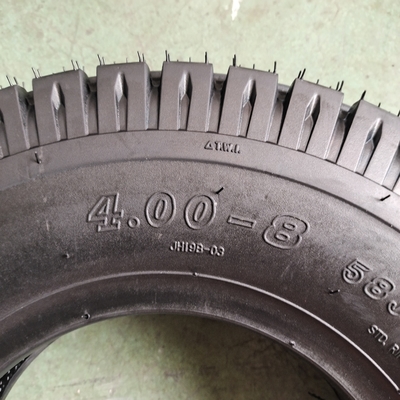Πάρτε το λάστιχο της Bajaj Three Wheels 4.00-8 αντικατασταθεί με ένα