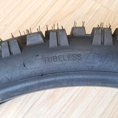 6pr/8pr Μεγάλη πρόσφυση 3.00-21 Moto Cross πίσω ελαστικό TL ελαστικό μοτοσικλέτας με OEM αποδεκτό