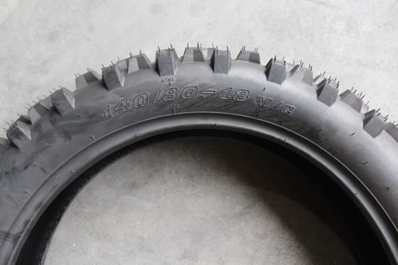 TL 6.8KG 140/80-18 140/80/18 140 80 18 Κινεζικό ελαστικό για μοτοσυκλέτες από καουτσούκ για το λιμάνι του Τσινγκντάο