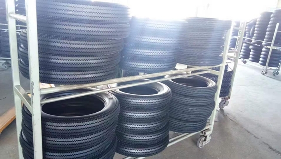 Τεχνη μοτοσυκλέτας Sawtooth 4.00 x 17 400-17 400/17 με 280kpa Τεχνη πίεσης αέρα