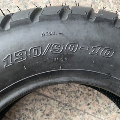 Ελαστικό υπερ-μοτοσυκλέτας 130/90-10 με περιεκτικότητα σε καουτσούκ 35%-55% και μακρά διάρκεια ζωής