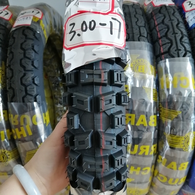 3.00-17 Ελαστικό μοτοσυκλέτας με διάρκεια ζωής 20000 KM και παραγωγική ικανότητα 5000 τεμαχίων/ημέρα