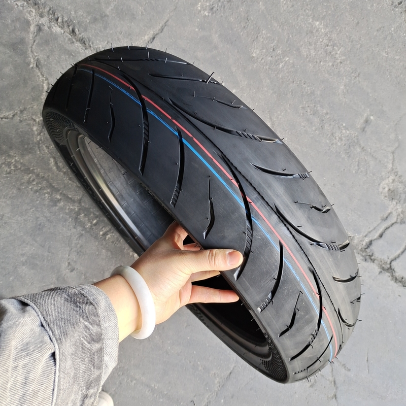 6pr/8pr Τεχνη χωρίς σωλήνα για μοτοσυκλέτες 140/70-17 με OEM αποδεκτό και βαθμολογία Ply 6pr/8pr