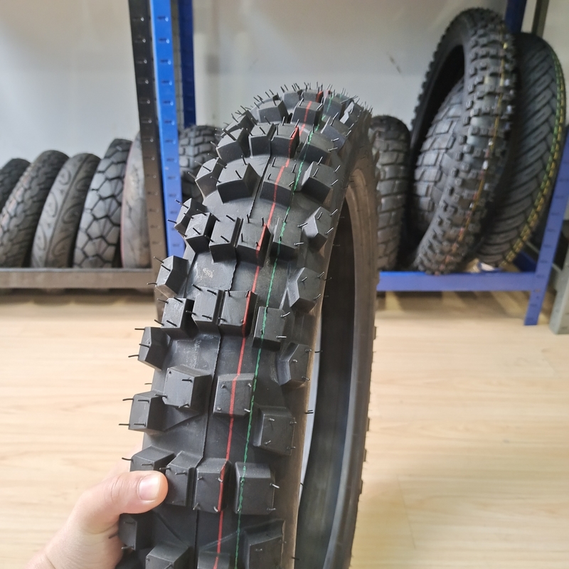 Υλικό νάιλον 17&quot; 18&quot; 19&quot; 21&quot; ιντσών ελαστικό μοτοσικλέτας για μοτοκρός