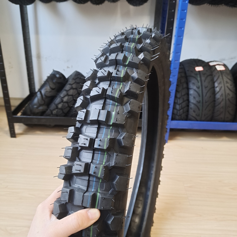 6pr/8pr Μεγάλη πρόσφυση 3.00-21 Moto Cross πίσω ελαστικό TL ελαστικό μοτοσικλέτας με OEM αποδεκτό